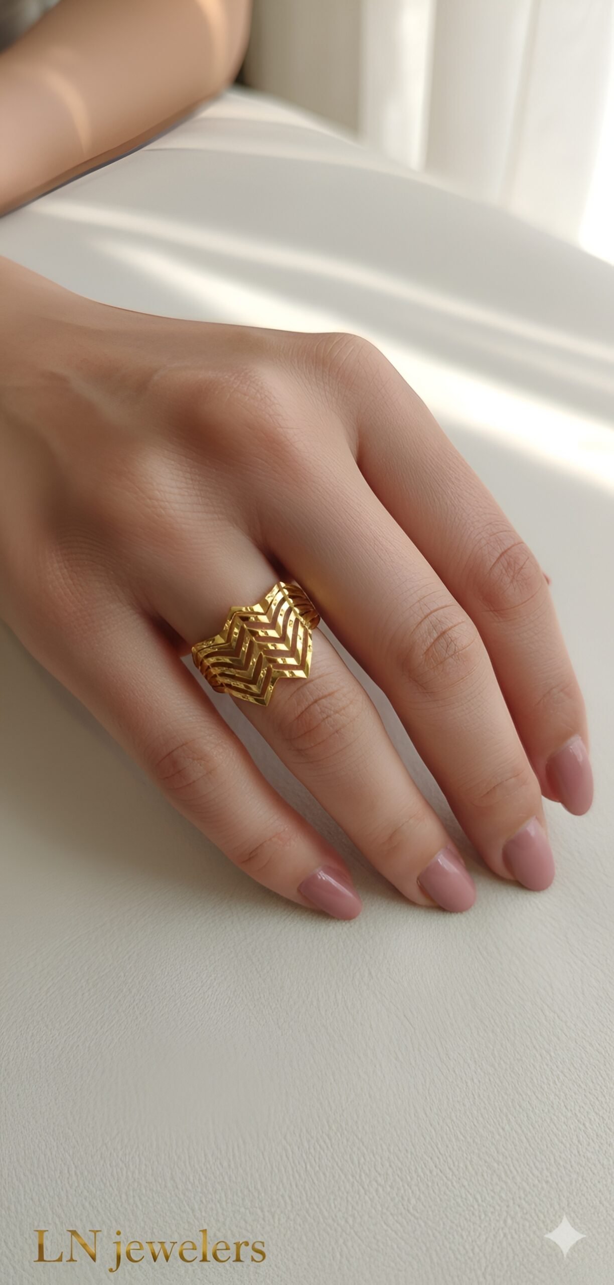 1gmgold-ladies-ring10-2qt7000-scaled-1.jpg 1GM GOLD LADIES RING - Image 1