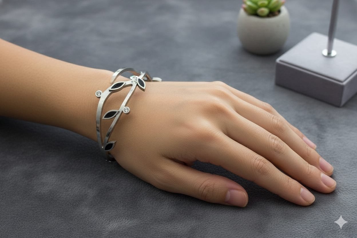 IMG-20251114-WA0002-10.jpg Anti Tarnish Bracelet - Image 1